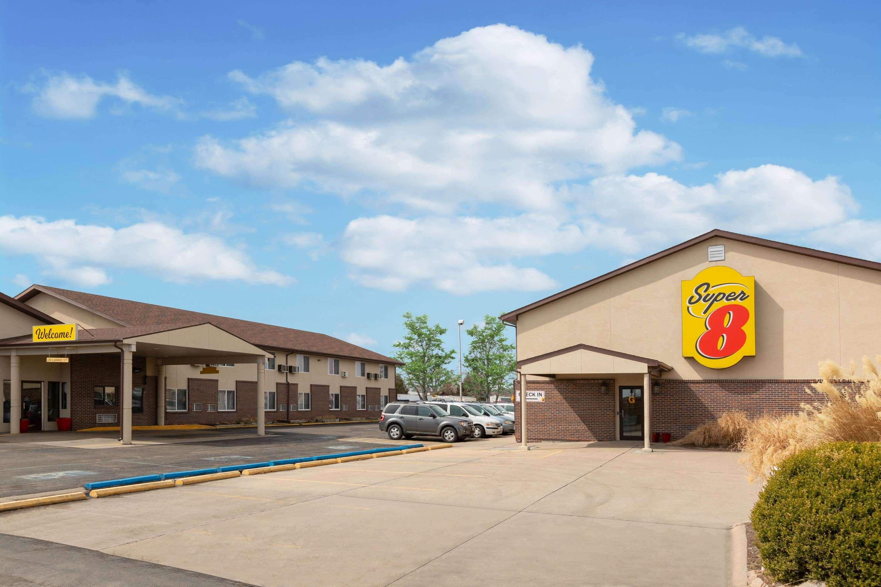 Super 8 By Wyndham North Platte Motell Exteriör bild