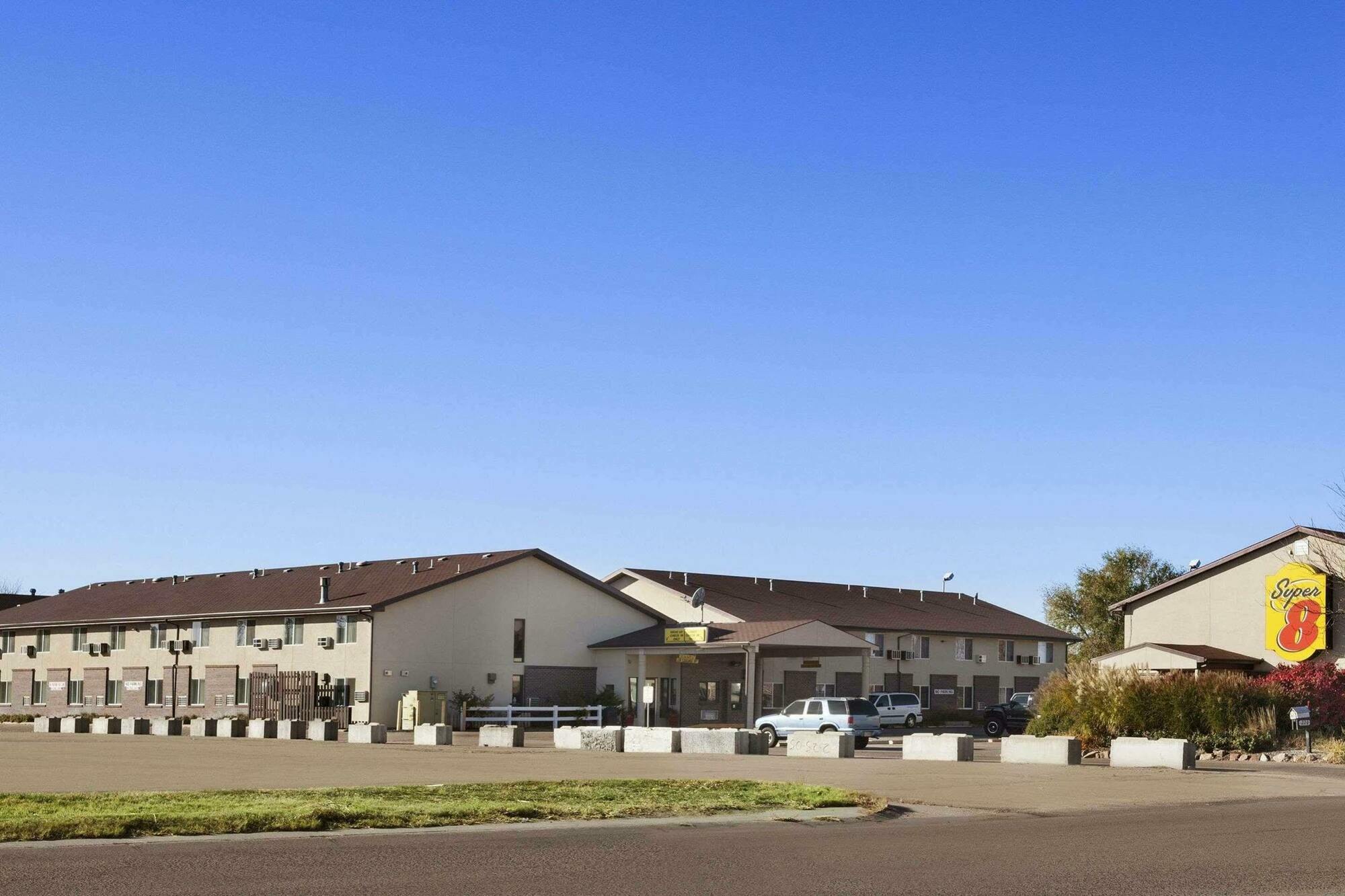 Super 8 By Wyndham North Platte Motell Exteriör bild